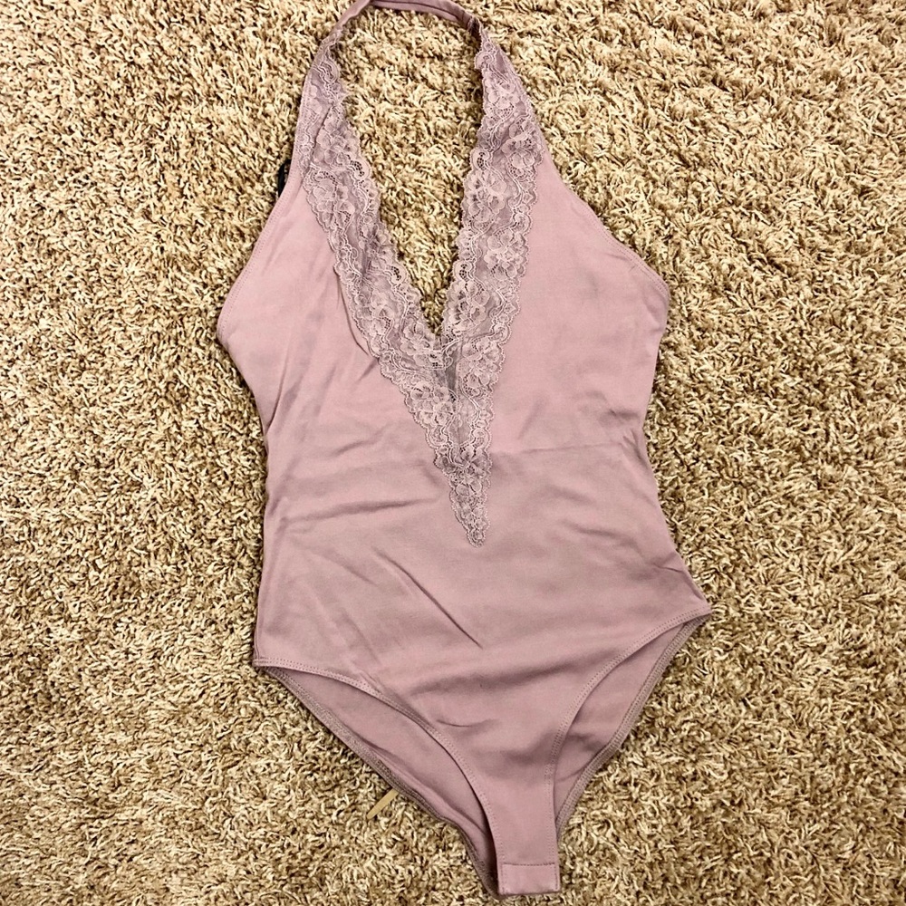 Forever 21 Rose Purple Lace V-neck Bodysuit Size S